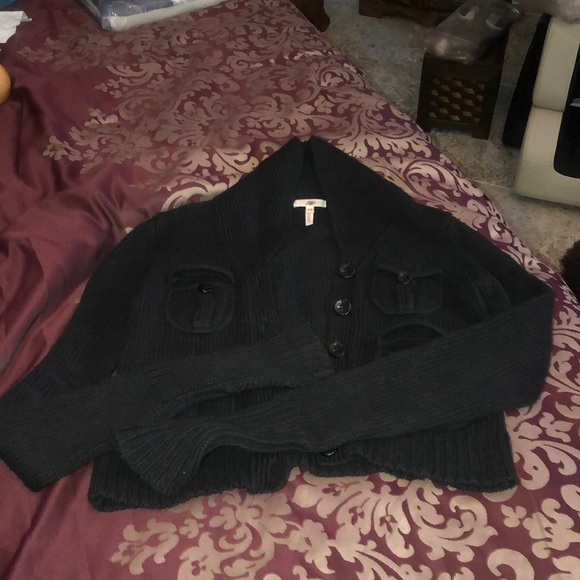 Sweater - Picture 2 of 8